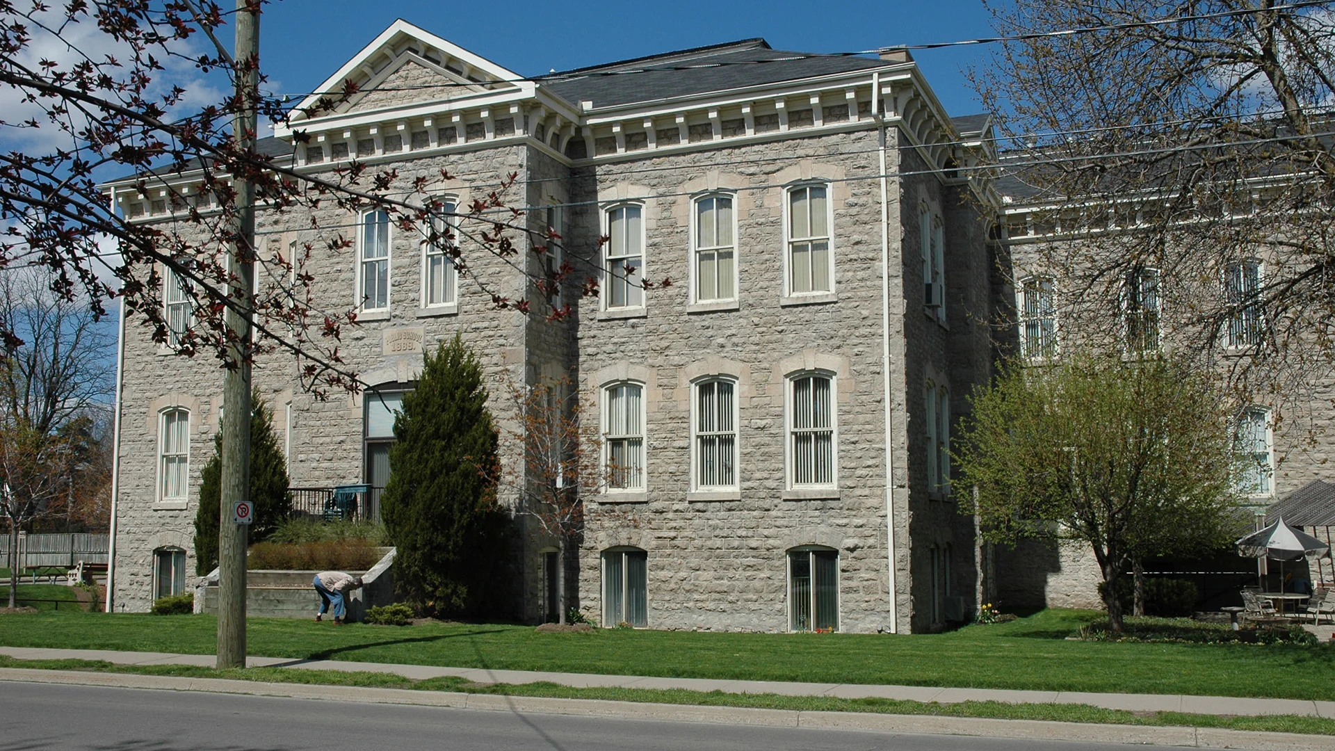 Preston School Exterior