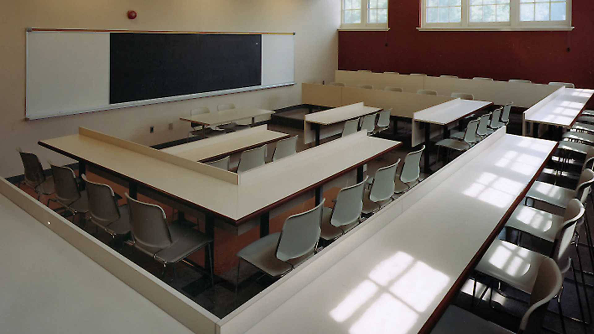 WLU-Carnegie Business Case Room